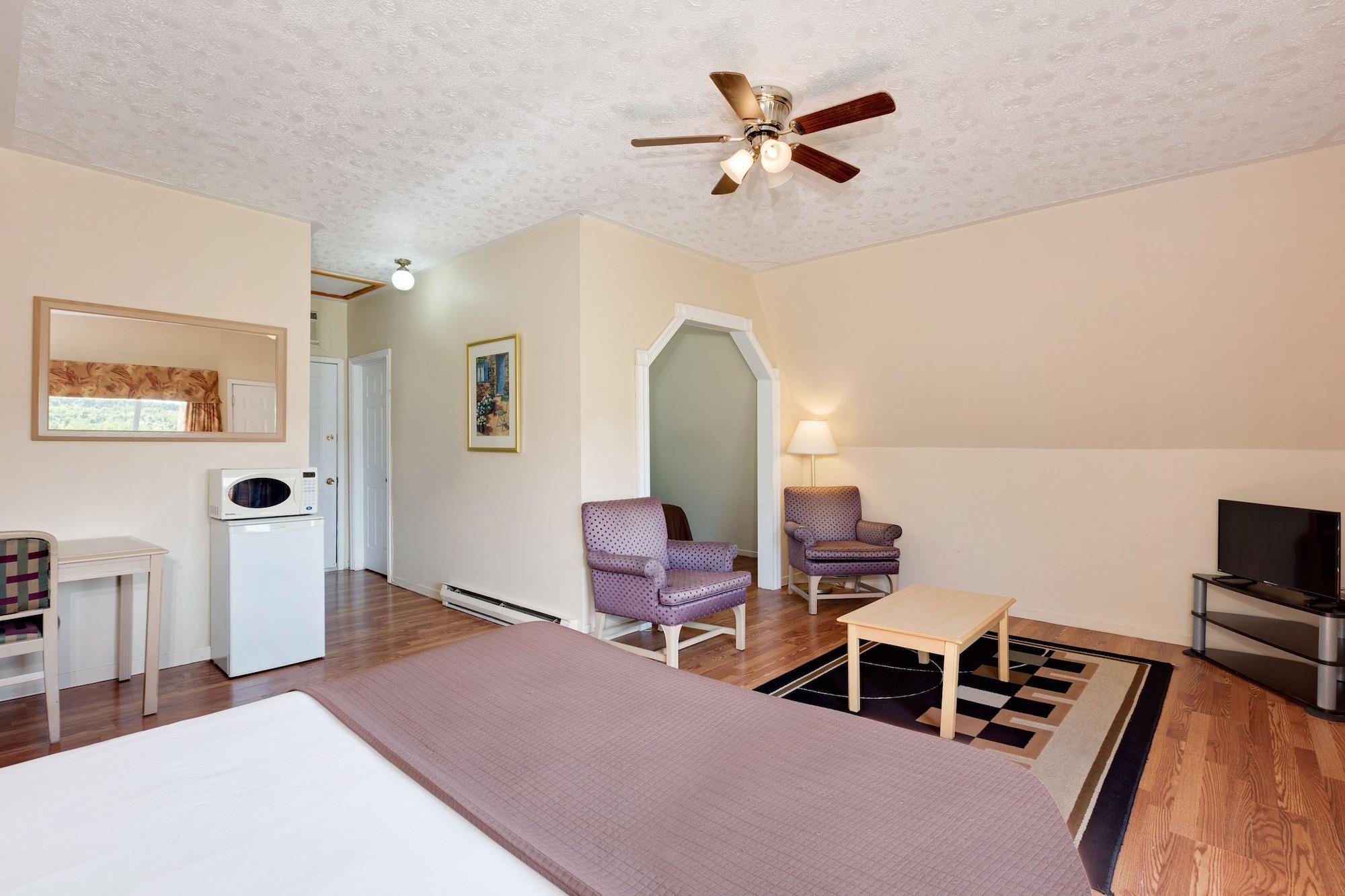 Howard Johnson By Wyndham Woodstock Nb Esterno foto